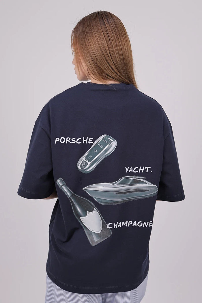 Yacht Club Women Fit